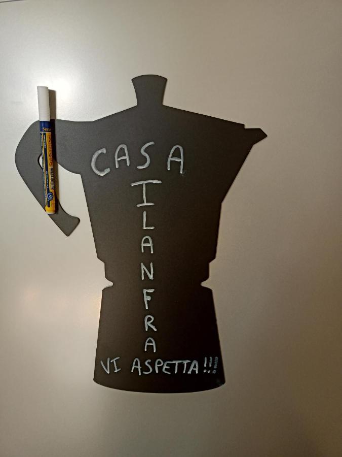 Casa Ilanfra - Appartamenti Gabbiano, Farfalla E Stella Marina ピオンビーノ エクステリア 写真