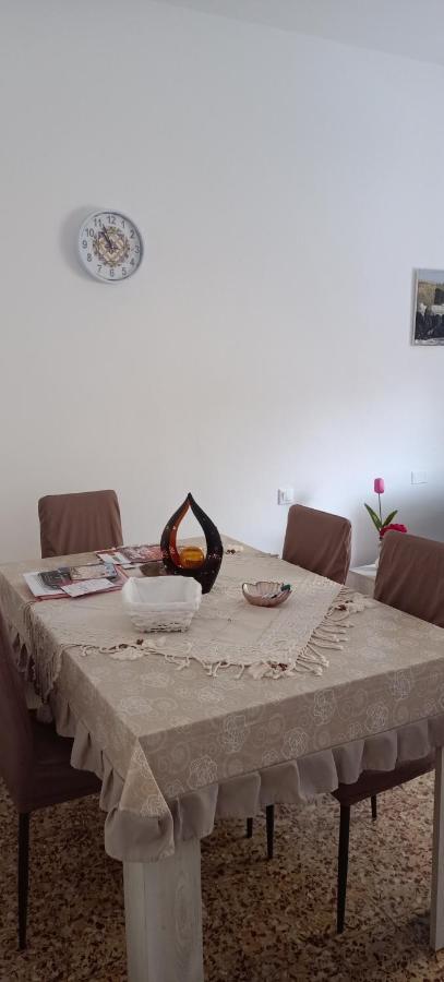 Casa Ilanfra - Appartamenti Gabbiano, Farfalla E Stella Marina ピオンビーノ エクステリア 写真
