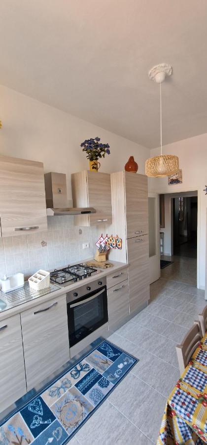 Casa Ilanfra - Appartamenti Gabbiano, Farfalla E Stella Marina ピオンビーノ エクステリア 写真